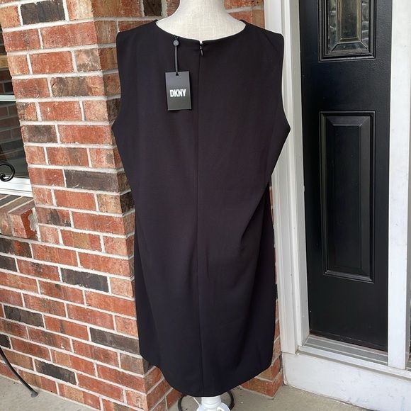 DKNY Sleeveless Shift‎ Dress - Picture 3 of 10
